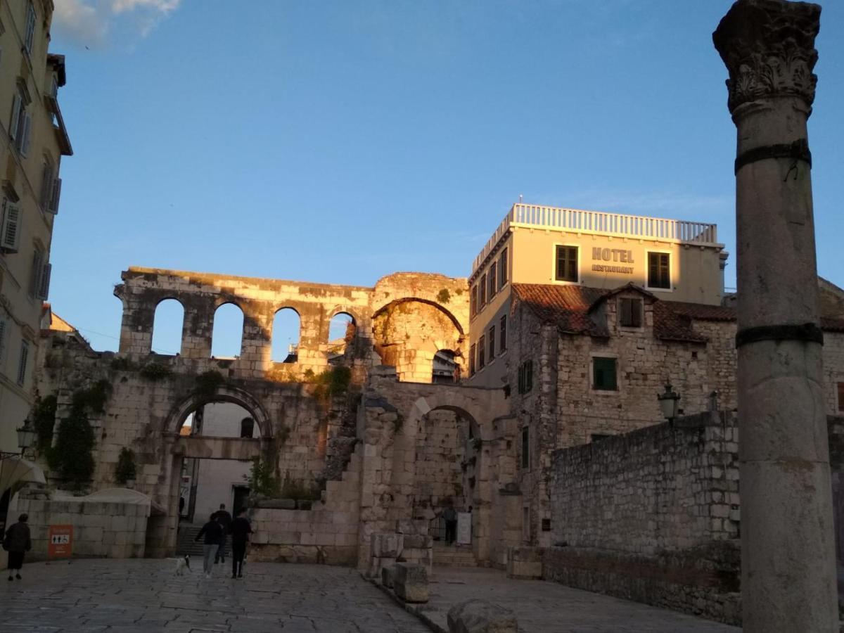 Studio Sfinga In The Heart Of Diocletian'S Palace Split Bagian luar foto