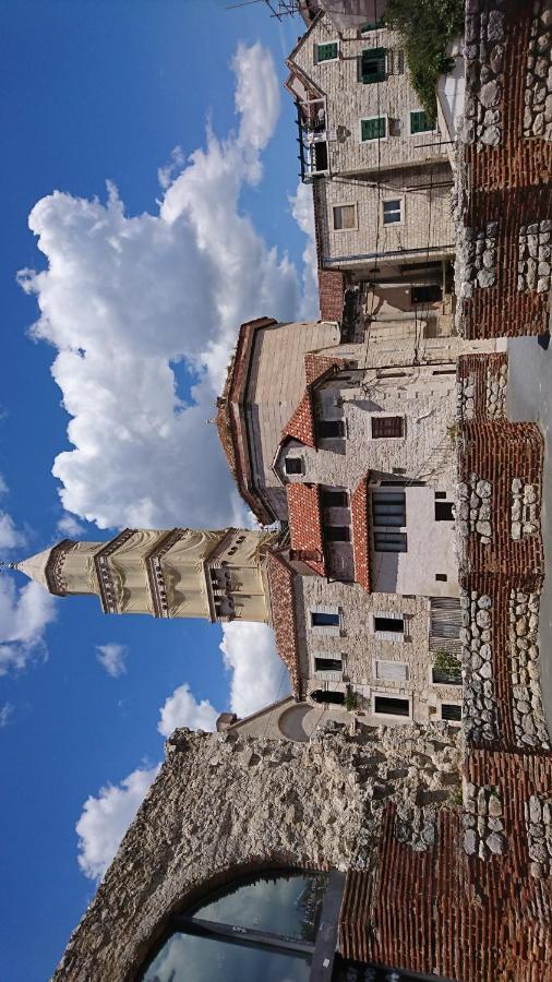 Studio Sfinga In The Heart Of Diocletian'S Palace Split Bagian luar foto